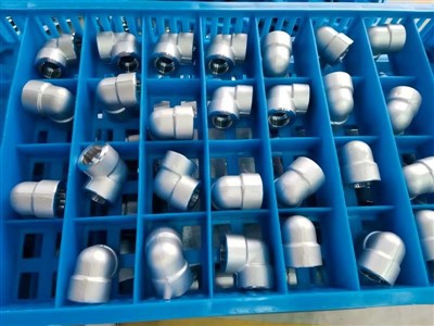 0.75 אינץ' 90 מעלות מרפק, SW, 3000, ASME B16.11, A182 F51, NACE